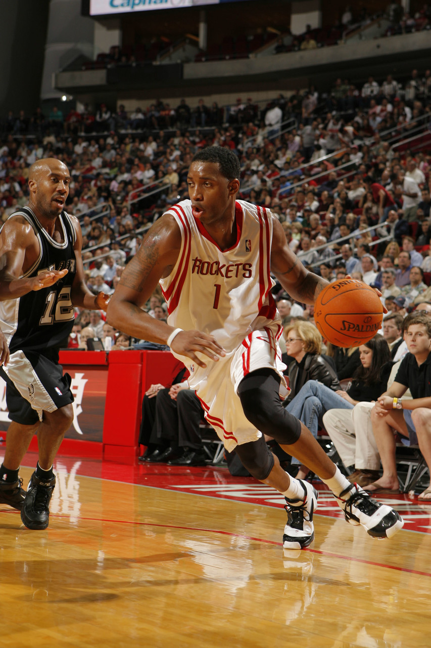 麦迪：22连胜给了我争冠队的体验 我们天赋一般但凝聚力超强